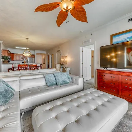 Tropic Winds Villa